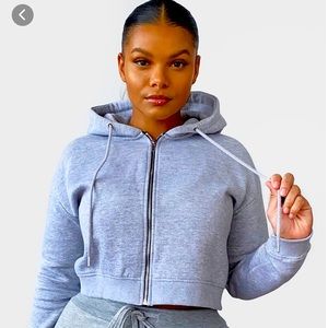 plus sz grey cropped hoodie